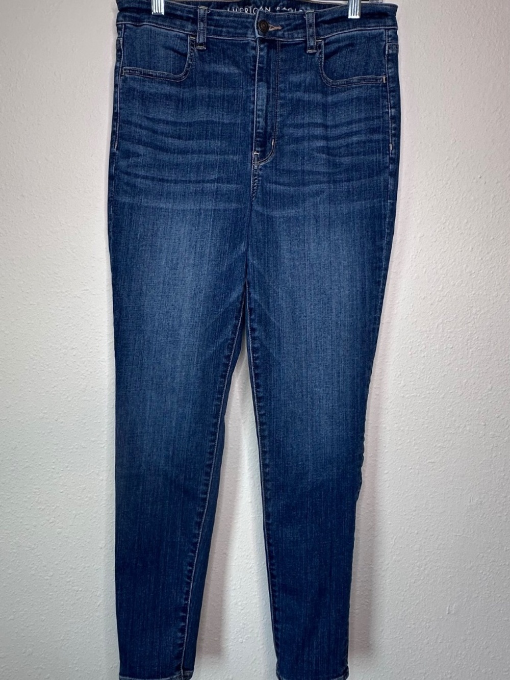 American Eagle High-Waisted Jegging Jean, Medium Wash, Size 12 Regular